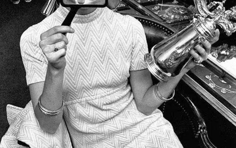 why-10x-magnifying-mirrors-should-be-banned-during-menopause